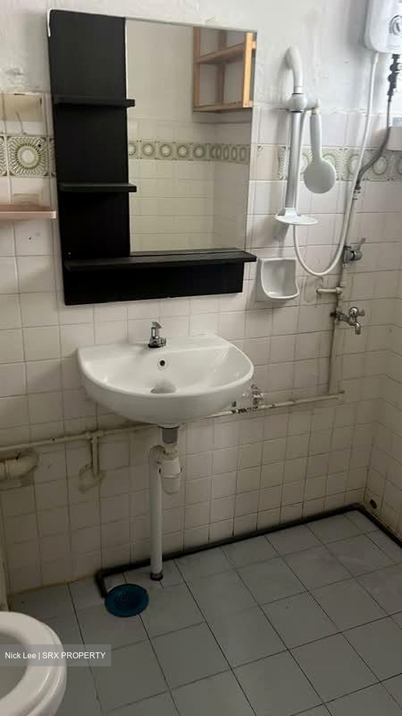 Blk 484B Choa Chu Kang Avenue 5 (Choa Chu Kang), HDB 5 Rooms #560239211